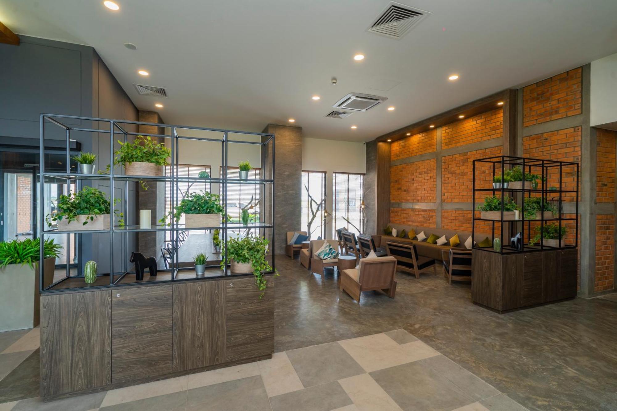 Super Hotel Thilawa Yangon Ngoại thất bức ảnh